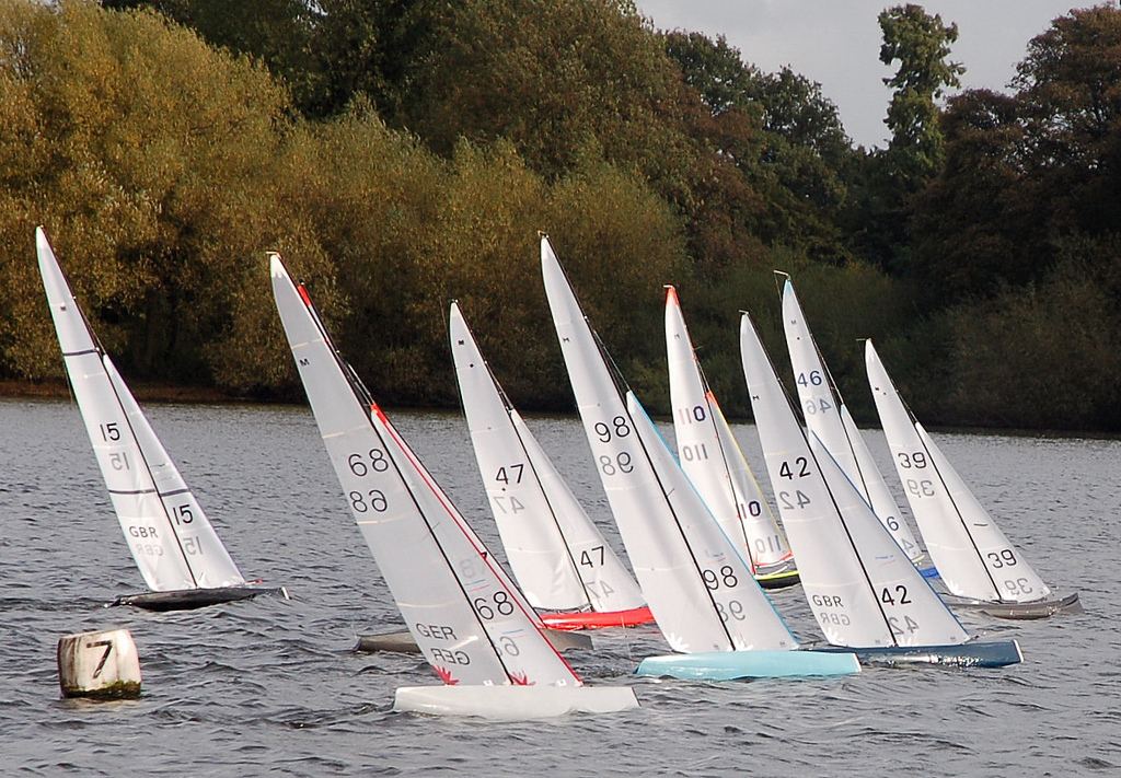 IOM yachts on the start line at Manor Park